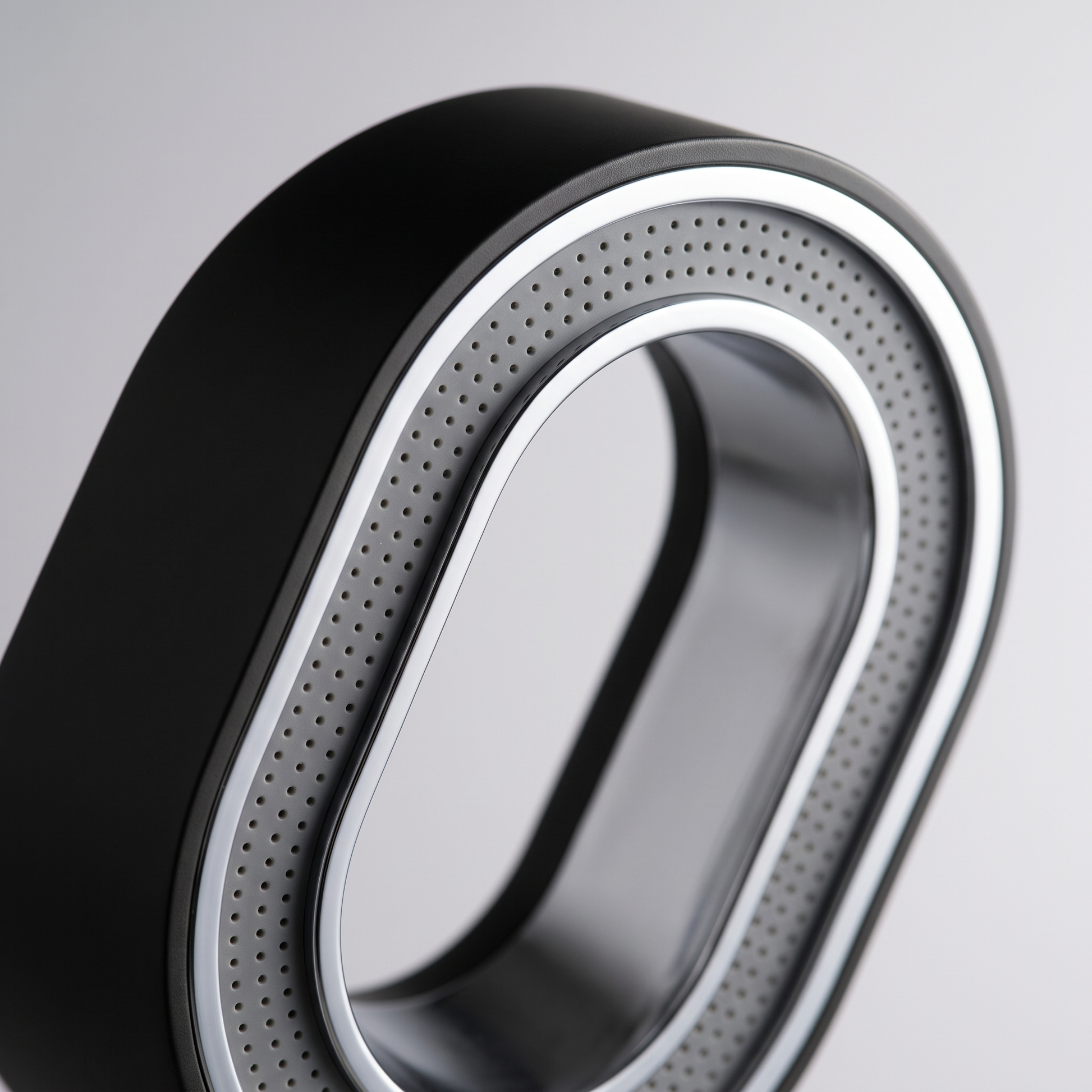 Close-up of the nozzle ring and chrome bezel